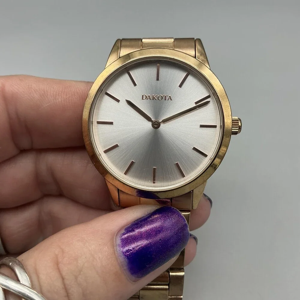 Dakota Womens Watch 36mm Silver Gold Two Tone Bracelet New Battery 6.75